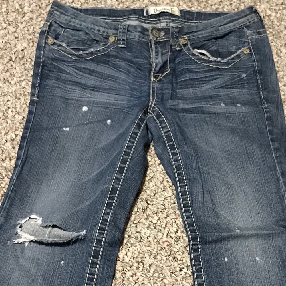 Division E brand from Buckle. Awesome jeans!